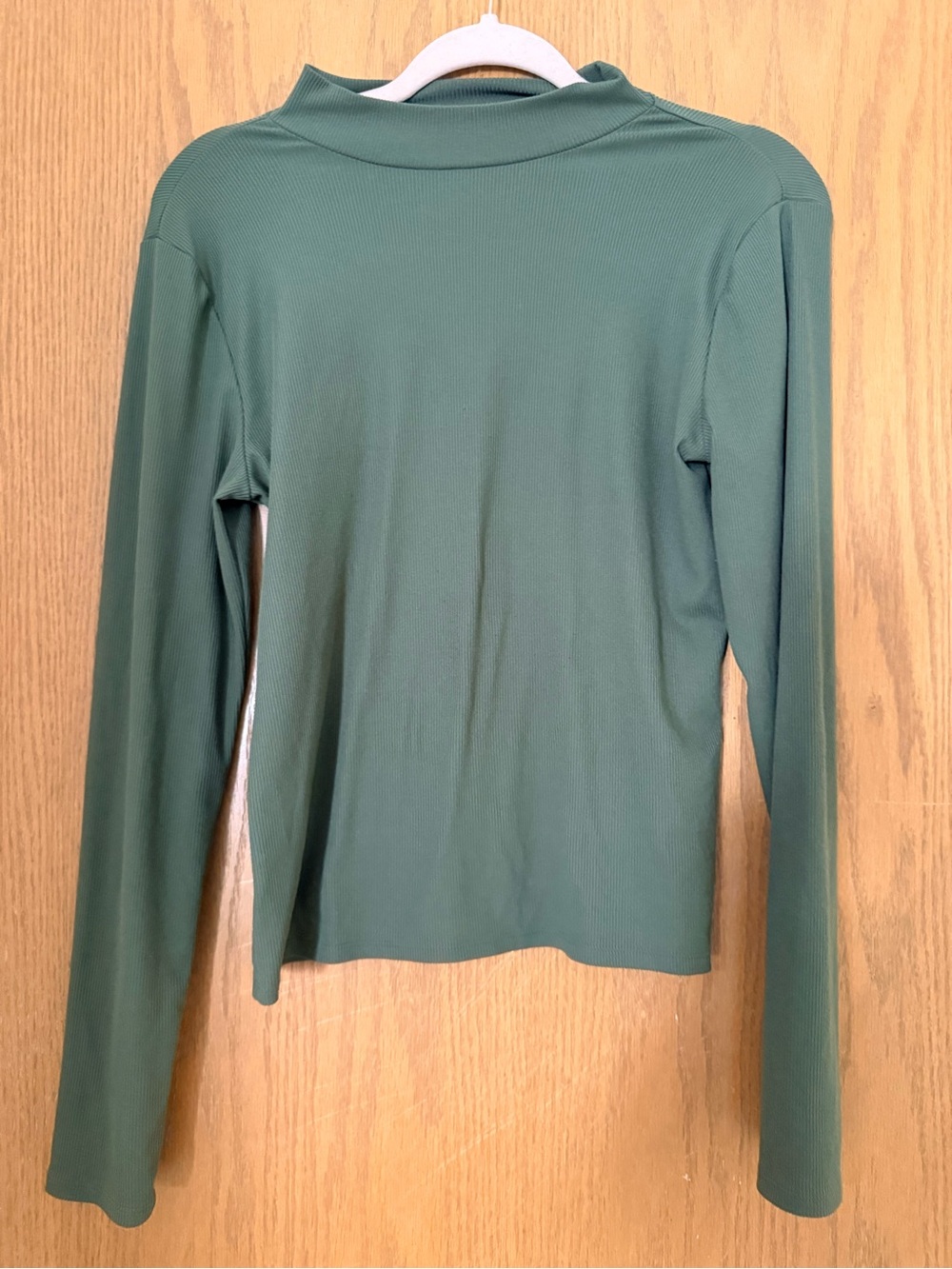 No Boundaries Green Long-Sleeve Mock Neck Top